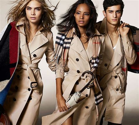 burberry art of the trench 2009|Burberry trench women.